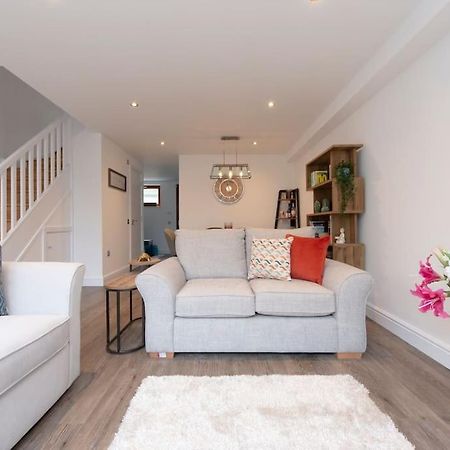 Park View Apartments Лондон Екстериор снимка