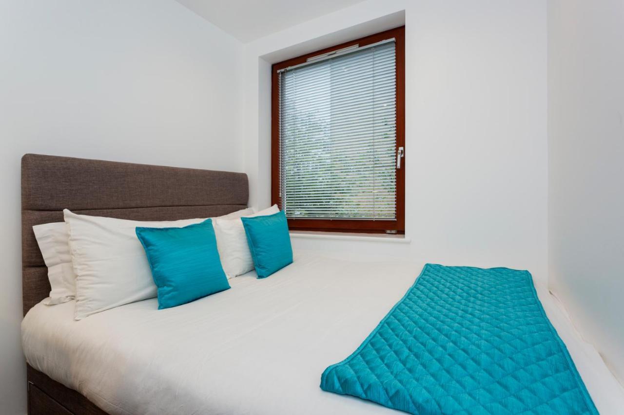 Park View Apartments Лондон Екстериор снимка